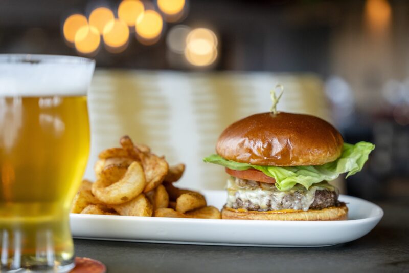 Crimson Burger