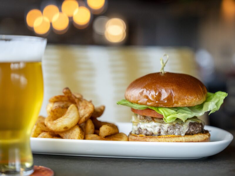 Crimson Burger